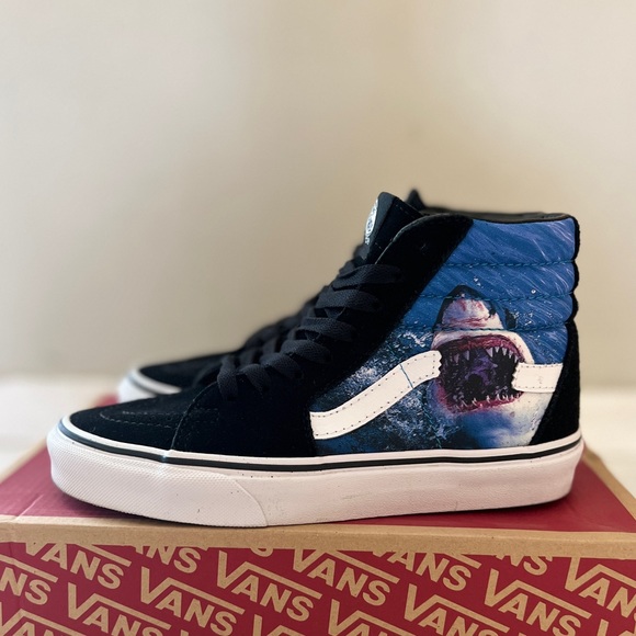 Vans - SK8-Hi Discovery Shark Week (2019) - Picture 6 of 7